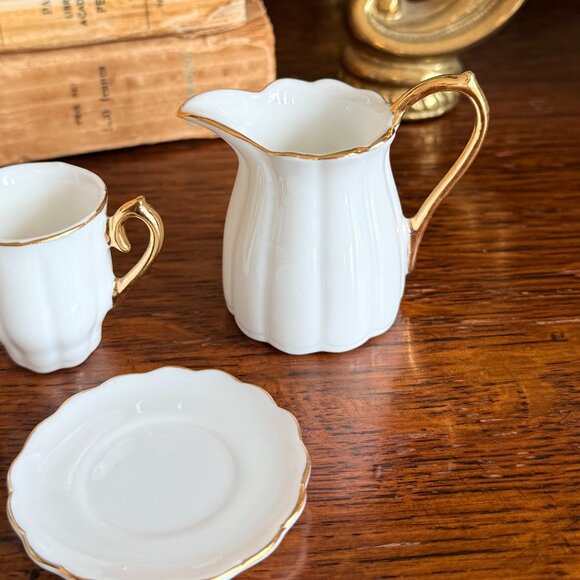 Vintage French Childs Tea set fine porcelain - Picture 3 of 17